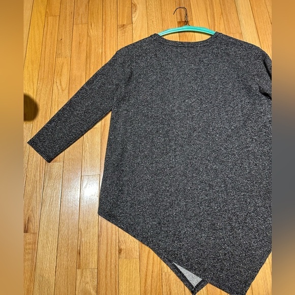 Soft Joie Dark Grey Triangle Sweater Size Medium - Picture 5 of 8
